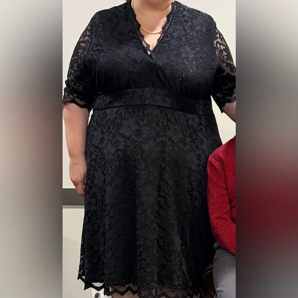 Kiyonna Mademoiselle Black Lace Dress - Picture 5 of 5